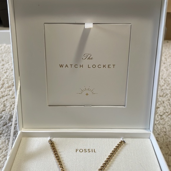 Fossil Watch Locket - Picture 3 of 4